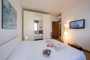 3 Schlafzimmer, Bügeleisen/Bügelbrett, kostenloses WLAN, Bettwäsche