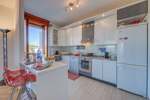 Familienapartment, Mehrere Schlafzimmer, 2 Bäder (Casa di Paola) | Eigene Küche