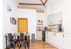 Casa, 2 habitaciones, para no fumadores | Servicio a la habitación
