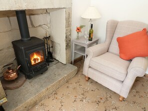 Cottage | Living room - Robin Cottage - 2 The Meadows (Matlock)