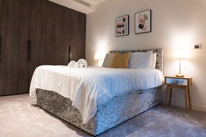 ラグジュアリー アパートメント | 1 室のベッドルーム、WiFi (無料)