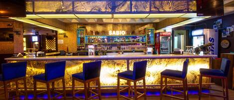 Bar (in der Unterkunft)