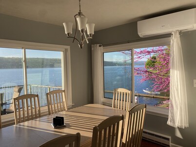 Fall Weekends - Check-In/Out Anytime! (Lakefront, Guest House: Letchworth)