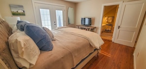 4 chambres, bureau, Wi-Fi gratuit, draps fournis