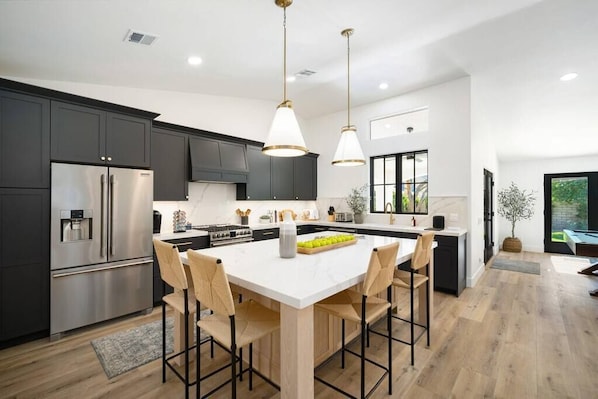 Kitchen | Frigidaire Professional appliances, quality cook and kitchenware - Luxe Designer Home, Pool/ Spa, Pool Table, eBikes, EV Charger, min 30 night stay (La Quinta)