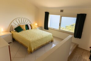 5 Schlafzimmer, Bügeleisen/Bügelbrett, kostenloses WLAN