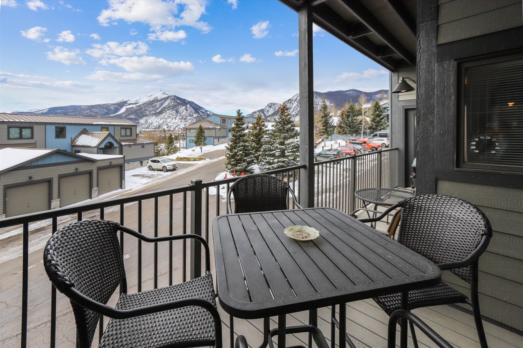 Condo, 2 Bedrooms | Outdoor dining