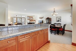 Townhome, 4 Bedrooms | Private kitchen | Fridge, oven, stovetop, coffee/tea maker - Highland Greens 66 4 Bedroom Townhouse by RedAwning (Breckenridge)