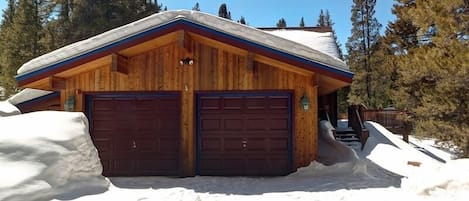 House, 4 Bedrooms | Exterior
