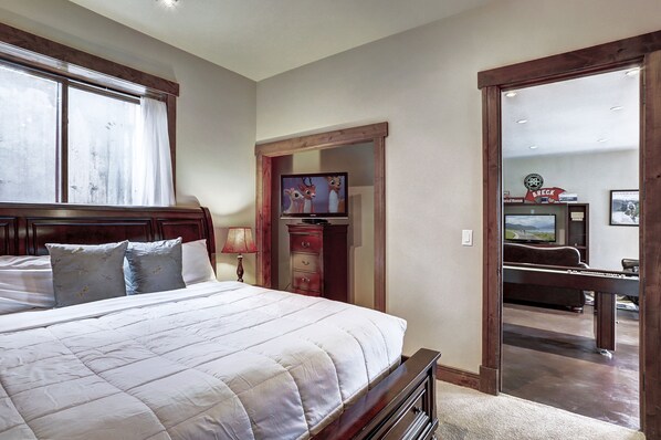 House, 4 Bedrooms