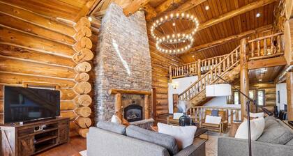Modern Log Cabin 5 Bedroom Home by RedAwning
