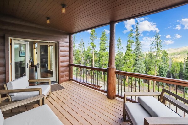 House, 5 Bedrooms | Balcony - Swift Getaway 5 Bedroom Home by RedAwning (Breckenridge)