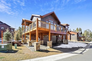 Maison, 4 chambres | Extérieur