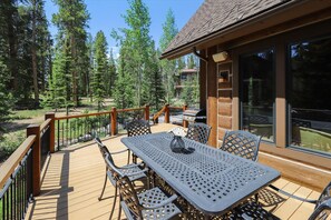 タウンホーム 4 ベッドルーム | バルコニー