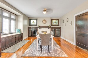 House, 3 Bedrooms | Interior