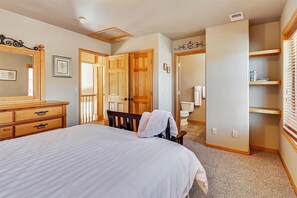 House, 4 Bedrooms | 4 bedrooms, free WiFi