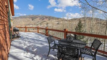 Huis, 4 slaapkamers | Balkon