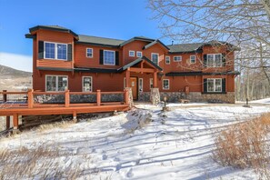 Huis, 4 slaapkamers | Exterieur