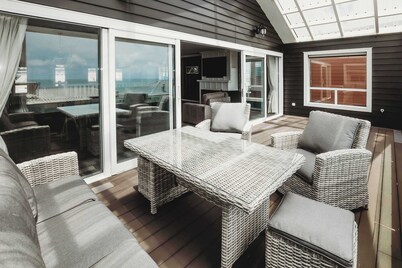 Luxury Holiday House with Ocean Views