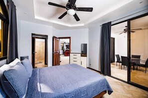 2 bedrooms, iron/ironing board, travel crib, free WiFi - Guapinol 3☀Pool and AC♆ close to Beach ⛱ and Restaurant (Langosta)