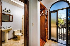 مجففات شعر، مناشف