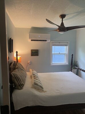 2 室のベッドルーム、デスク、アイロン / アイロン台、WiFi (無料)