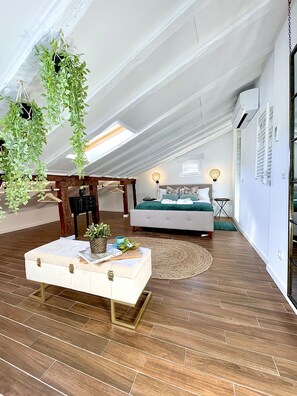 1 slaapkamer, een strijkplank/strijkijzer, gratis wifi, beddengoed