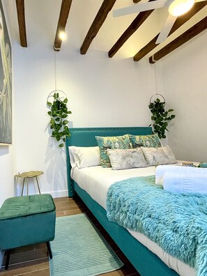 2 chambres, fer et planche Ă repasser, Wi-Fi gratuit, draps fournis