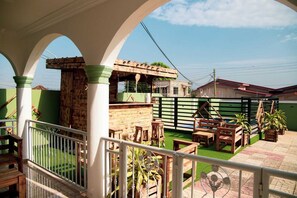Property grounds - Spacious 5 BR Villa with amazing views Bar&Pool | family & large groups | Wi-Fi (Accra)