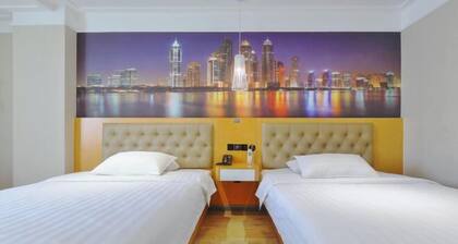 Homeinn Pebble Hotel (Danyang Zhongshan Road Glasses City)