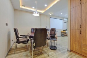 Unclassified image, 2 of 38, button - Homeinn Pebble Hotel (Danyang Zhongshan Road Glasses City) (Danyang)