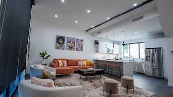 TV, offices