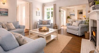 Overcliff Lodge Boutique Beachside Property