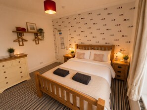 12 bedrooms, iron/ironing board, travel cot, WiFi