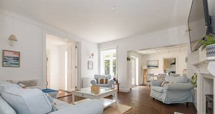 Overcliff Lodge Boutique Beachside Property