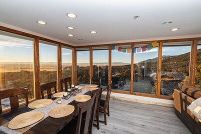 Tranquil Lighthouse: Incredible Valley Views