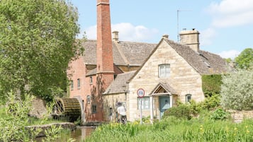 Cottage | Exterior