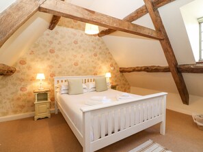 Cottage | Interior - Church View (Cheltenham)