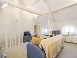 Cottage | Interior - The Apartment (Cheltenham)