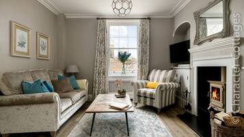 Cottage | Living room