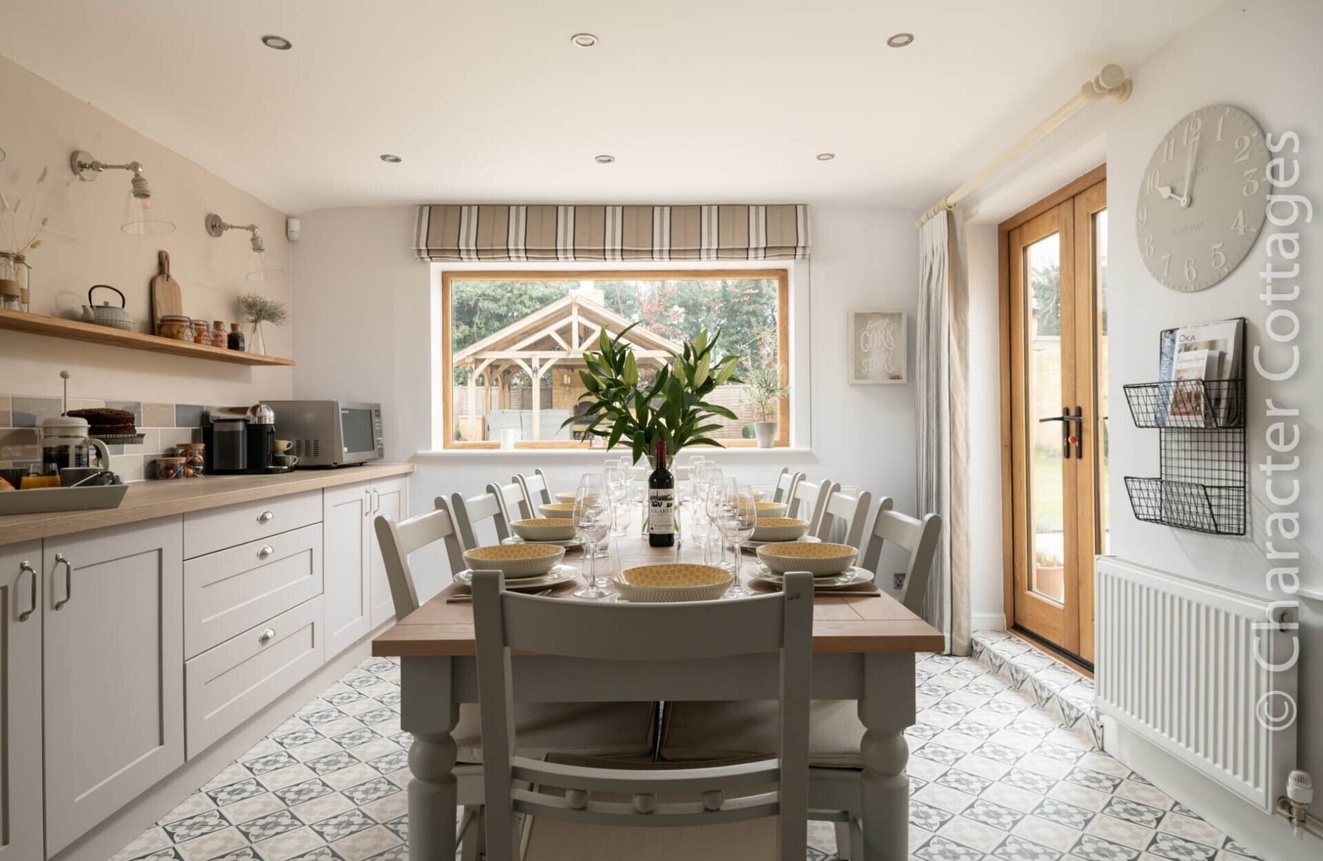 Cottage | Interior