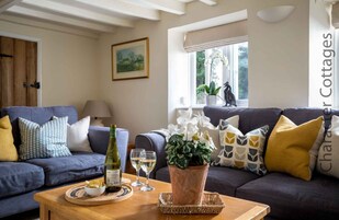 Cottage | Living room