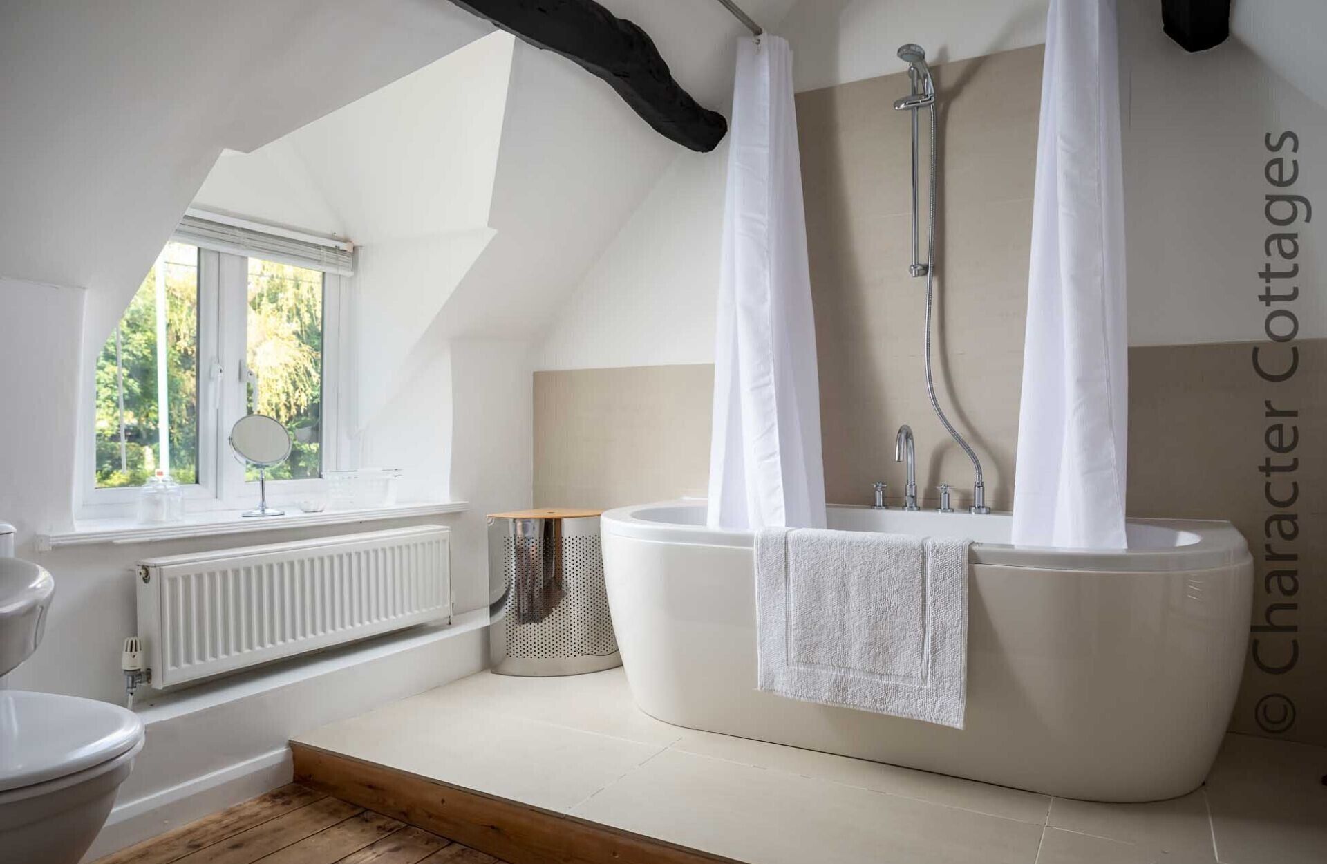 Cottage | Interior