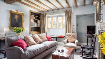 Cottage | Living room