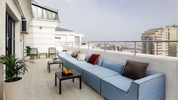 Rooftop terrace