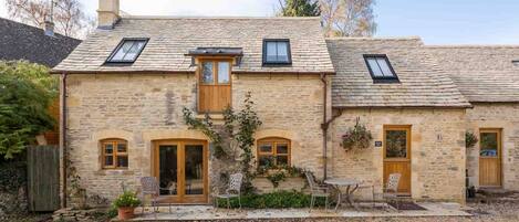 Cottage | Front of property