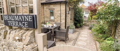 Cottage | Front of property