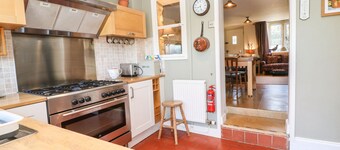 Green Pump Cottage