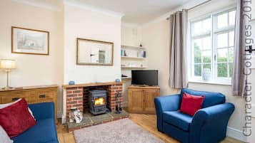 Cottage | Interior