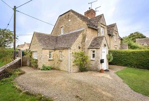 Exterior - Swan View (Lechlade)